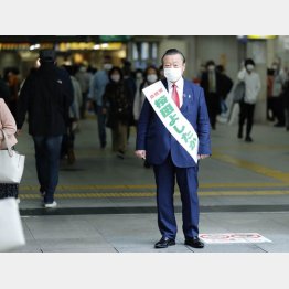 まるでカーネルサンダース状態（Ｃ）日刊ゲンダイ