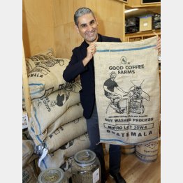 カルロス・メレンさん（Ｃ）日刊ゲンダイ