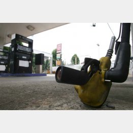 ガソリンスタンドの跡地の利用に投資家が動き始めている（Ｃ）日刊ゲンダイ