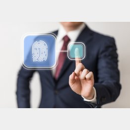 指紋認証センサーにも活用（写真はイメージ）／（Ｃ）PIXTA