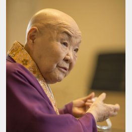 だれにも優しく語りかけた（Ｃ）日刊ゲンダイ