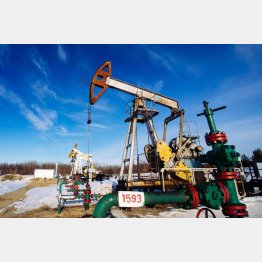 ロシアの原油くみ出しポンプは開店休業中（Ｃ）タス＝共同