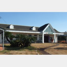 志布志駅（Ｃ）日刊ゲンダイ