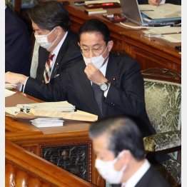 聞くだけ（Ｃ）日刊ゲンダイ