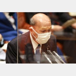 よりによって現職、ロクに説明しなかった（二之湯智国家公安委員長）／（Ｃ）日刊ゲンダイ