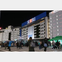 セブン＆アイHDは百貨店を売却（Ｃ）日刊ゲンダイ