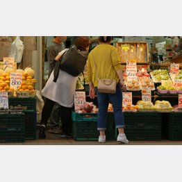 値上げは“大いに、打撃”（写真はイメージ）／（Ｃ）日刊ゲンダイ