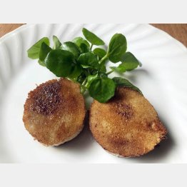 こんがり焼き目をつけたらポン酢を垂らして（Ｃ）日刊ゲンダイ