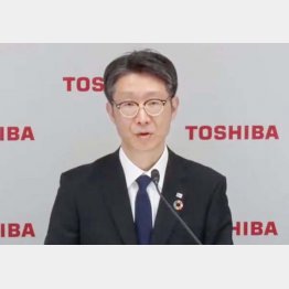 東芝の社長に就任し、オンラインで記者会見する島田太郎氏（Ｃ）共同通信社