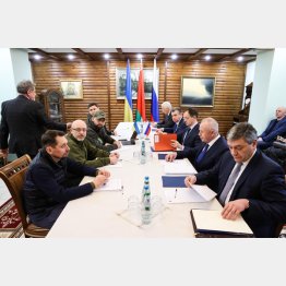 前回交渉から一歩前進か（Ｃ）タス＝共同