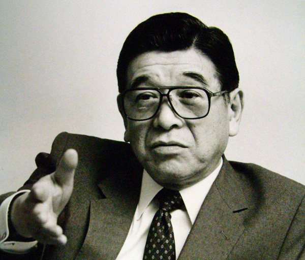辻信太郎会長、94歳。サンリオの名物経営者が第一線を退く｜日刊