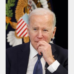 どうする（バイデン米大統領）／（Ｃ）ロイター