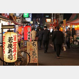 コロナ禍の時短営業で、飲食店は21時閉店も（Ｃ）日刊ゲンダイ