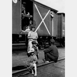 シベリアに向かう途中のロシアの入植者（Ｃ）Universal Images Group／共同通信イメージズ