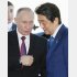 持参金3000億円ごと北方4島を奪われたのは誰だ（ロシアのプーチン大統領と安倍元首相）／（Ｃ）共同通信社