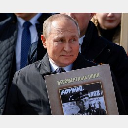 戦勝記念日に衝撃的な記事（ロシアのプーチン大統領）／（Ｃ）ロイター