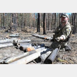 ロシア軍の「弾薬基地」には2000～3000発の不発弾が残されていた（田中龍作ジャーナルから）