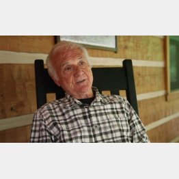 元聖職者のノーム・セルフさん（ツイッターから）