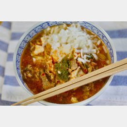 酸辣湯麺（Ｃ）日刊ゲンダイ