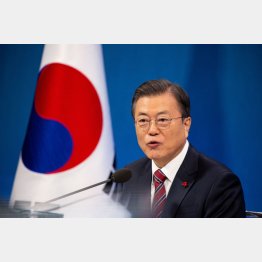 4割超という支持率のまま任期を終えた文在寅前大統領（Ｃ）ロイター