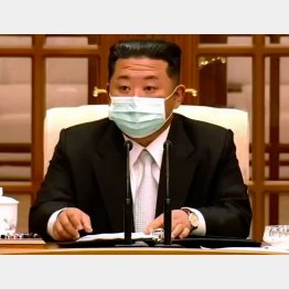 衝撃だったマスク姿のお披露目（北朝鮮の金正恩朝鮮労働党総書記）　（Ｃ）ロイター／EYEPRESS Images