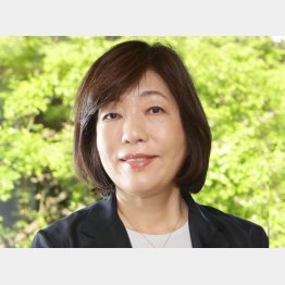 林真理子氏（Ｃ）日刊ゲンダイ