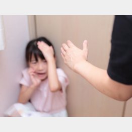 虐待は、本来ならばあってはならない（Ｃ）PIXTA