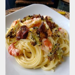 ゴーヤー丸ごとパスタ（Ｃ）日刊ゲンダイ