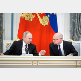 最有力のキリエンコ氏（右）／（Ｃ）ロイター