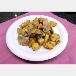 和風ガーリックジャーマンポテト（Ｃ）日刊ゲンダイ