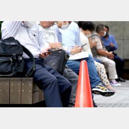 サブスク利用は月払いよりも…（写真はイメージ）／（Ｃ）日刊ゲンダイ