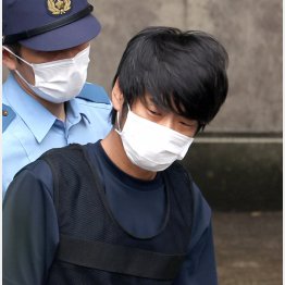 山上容疑者（Ｃ）日刊ゲンダイ