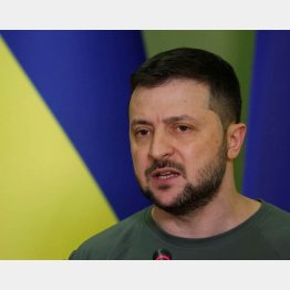 ウクライナのゼレンスキー大統領（Ｃ）ロイター