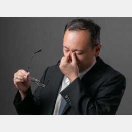 老眼で近くが見えにくく…