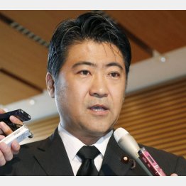 木原誠二官房副長官（Ｃ）日刊ゲンダイ