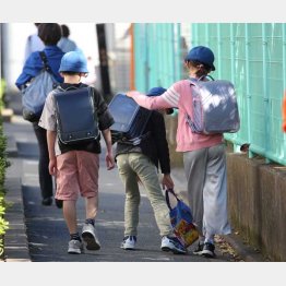 また学校が始まる（写真はイメージ）／（Ｃ）日刊ゲンダイ