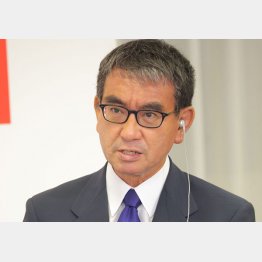 どこまで本気？　検討会の立ち上げを指示した河野太郎消費者担当相（Ｃ）ＪＭＰＡ