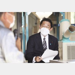 4日は新潟で「聞く耳」パフォーマンス（代表撮影）