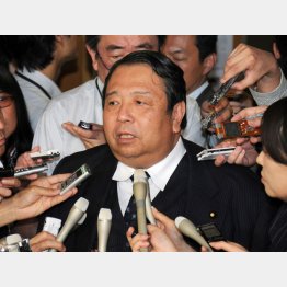 村上元行革担当相は集団的自衛権の行使容認にも反対した（Ｃ）日刊ゲンダイ