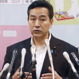 次々と嘘が発覚でも今なお居座る大臣（山際大志郎経済再生相）／（Ｃ）共同通信社