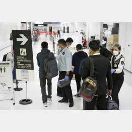 ワクチン接種、陰性証明書で入国可能に（Ｃ）共同通信社