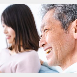 「いいね」をくれたのは例えば60代の男性… あまりにも切なくなってきます…（写真はイメージ）／（Ｃ）PIXTA