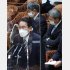 いずれ国民の関心も薄れ“逃げ切れる”と踏んでいる（寺田、秋葉両大臣を後ろ手に、答弁する岸田首相）／（Ｃ）日刊ゲンダイ