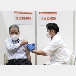 3回、4回接種を済ませてるなら感染が本格化した段階でいい（Ｃ）共同通信社
