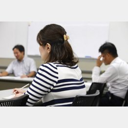 非正規女性の格差は検診にも（Ｃ）日刊ゲンダイ