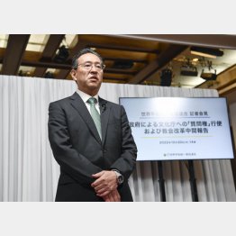 「招待制」の会見をたびたび開き、ああだこうだ反論（Ｃ）共同通信社