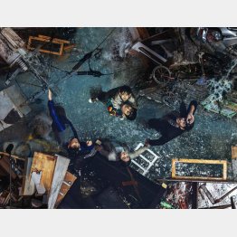 「奈落のマイホーム」配給：ギャガ（©2021 SHOWBOX AND THE TOWER PICTURES, INC. ALL RIGHTS RESERVED）