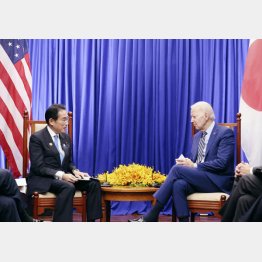 岸田首相はバイデン米大統領に「防衛費予算増額」を約束したが…（＝内閣広報室提供・共同）