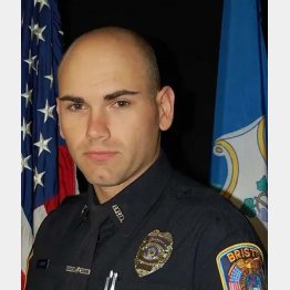 （写真2）ダスティン・デモンテ警部補（ブリストル市警のフェイスブックから）
