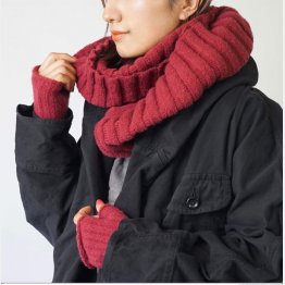 イメージはアフガンストールのボリューム感（提供写真）